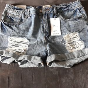 Brand new cant fit them